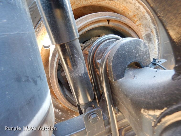 image for item KF9517 2013 Freightliner Coronado  semi truck