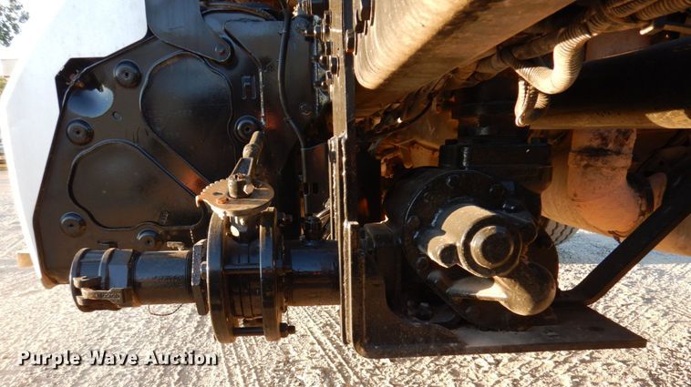 image for item KF9517 2013 Freightliner Coronado  semi truck