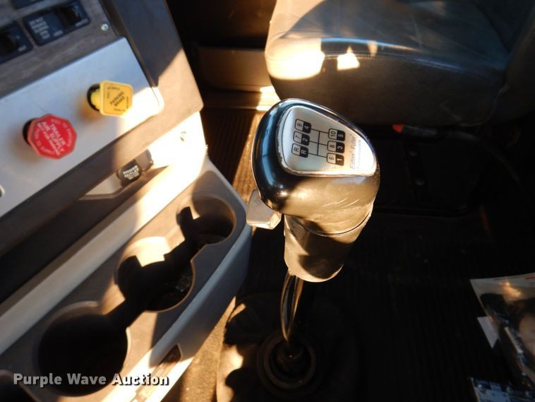 image for item KF9517 2013 Freightliner Coronado  semi truck