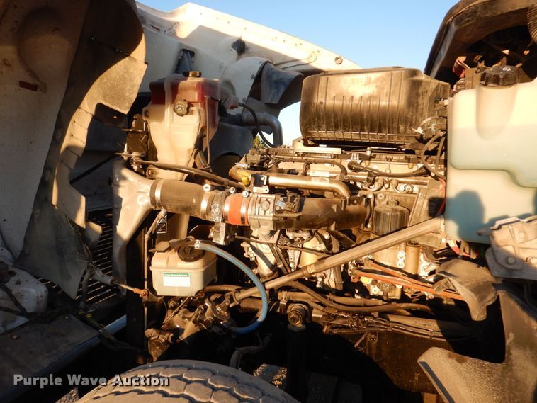 image for item KF9517 2013 Freightliner Coronado  semi truck