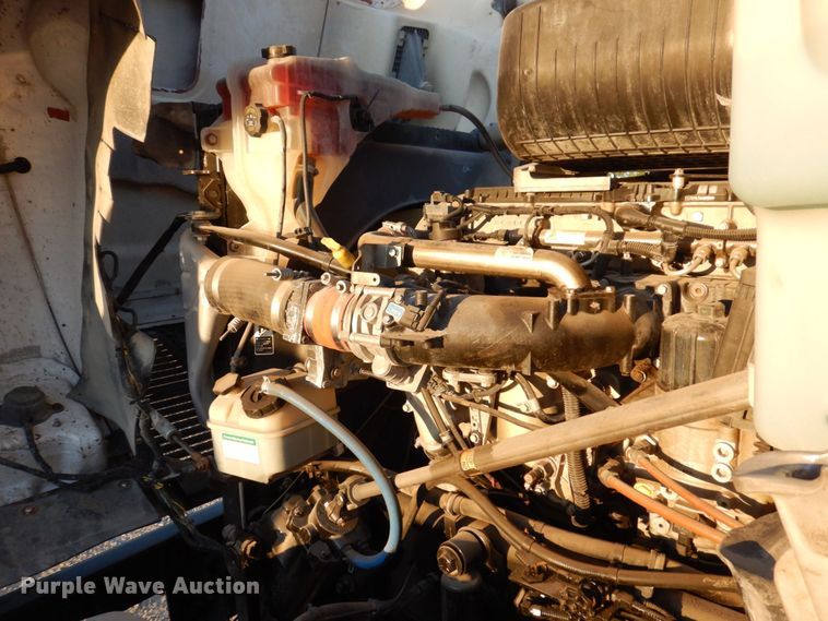 image for item KF9517 2013 Freightliner Coronado  semi truck