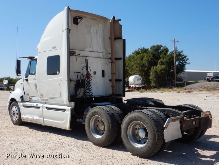 image for item LB9968 2012 International ProStar  Semi truck