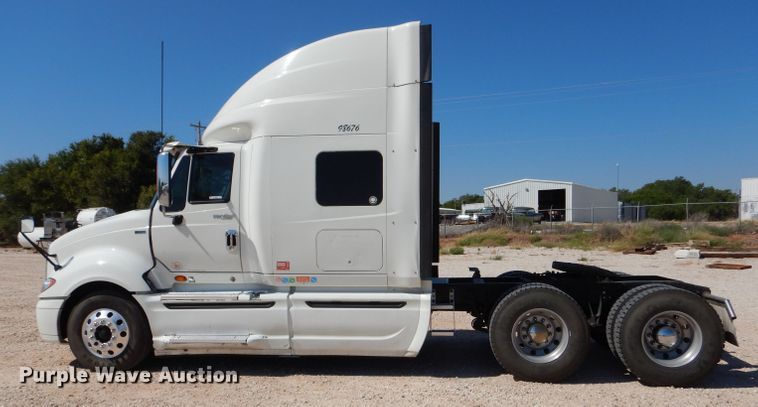 image for item LB9968 2012 International ProStar  Semi truck