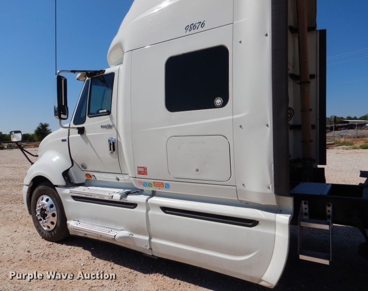 image for item LB9968 2012 International ProStar  Semi truck