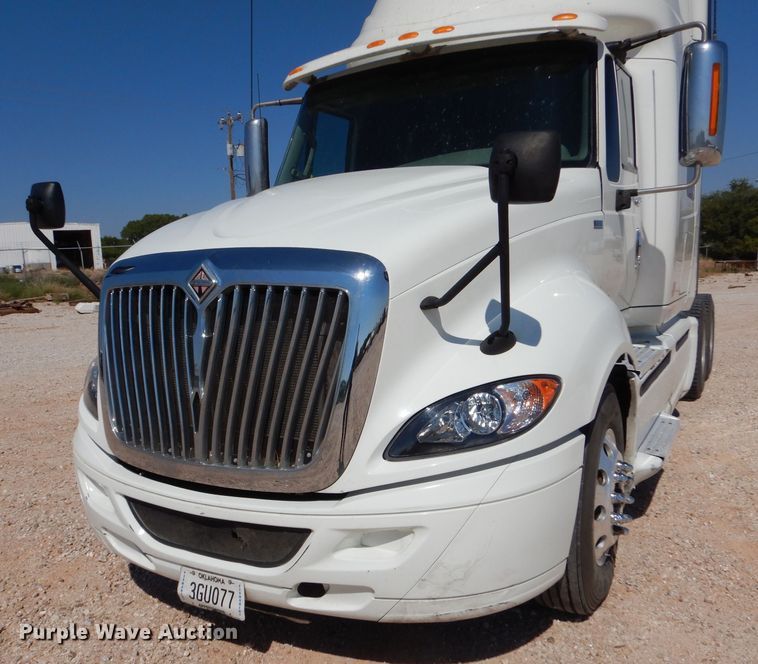image for item LB9968 2012 International ProStar  Semi truck