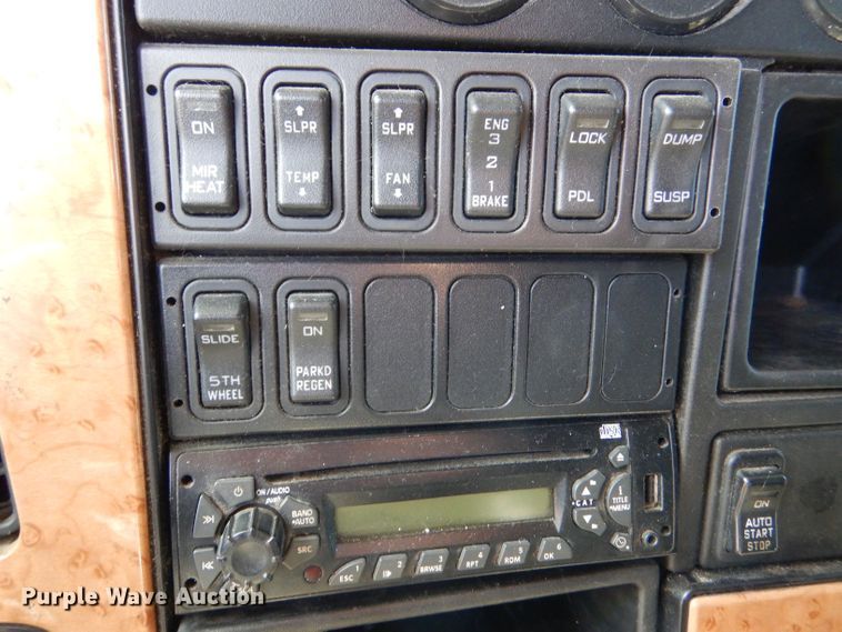 image for item LB9968 2012 International ProStar  Semi truck