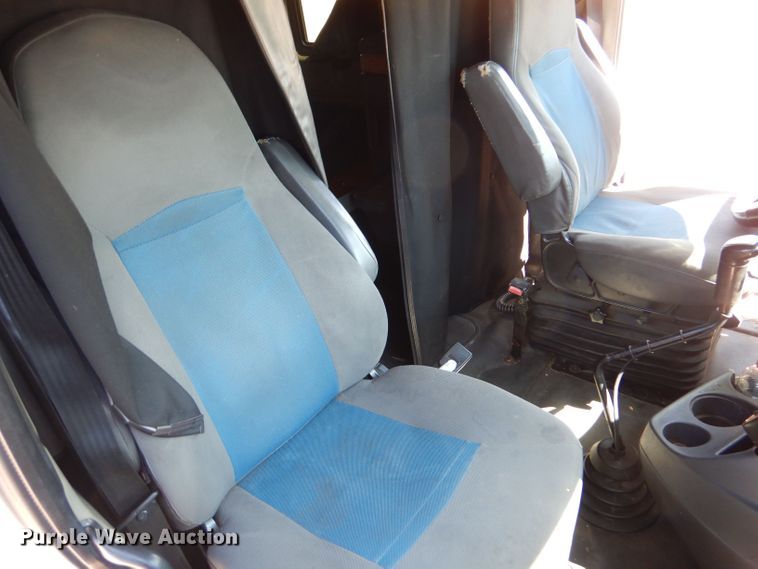 image for item LB9968 2012 International ProStar  Semi truck