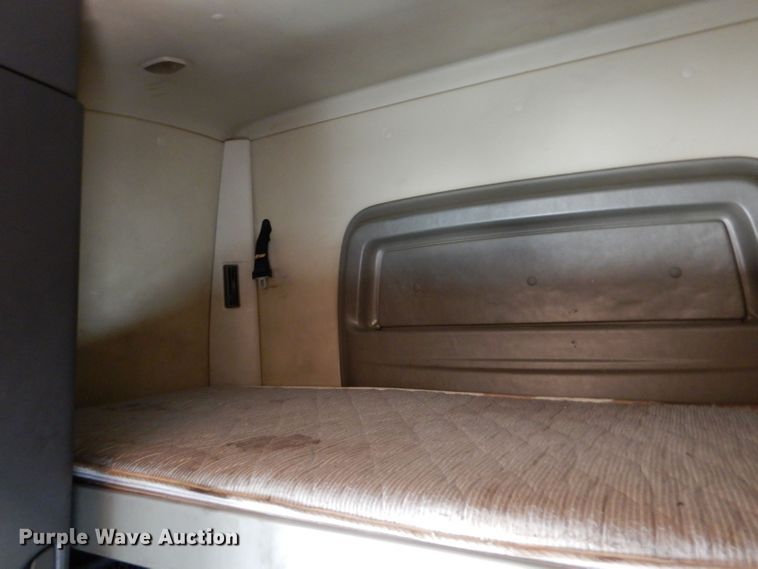 image for item LB9968 2012 International ProStar  Semi truck