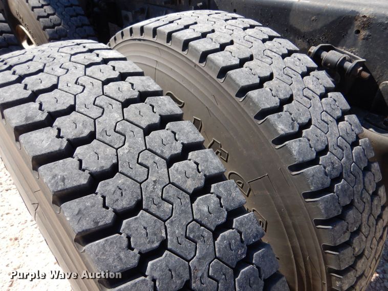 image for item LB9968 2012 International ProStar  Semi truck