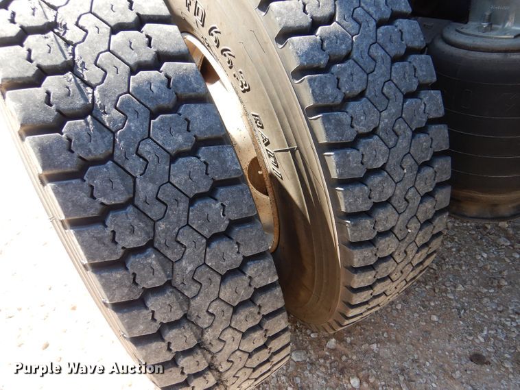 image for item LB9968 2012 International ProStar  Semi truck