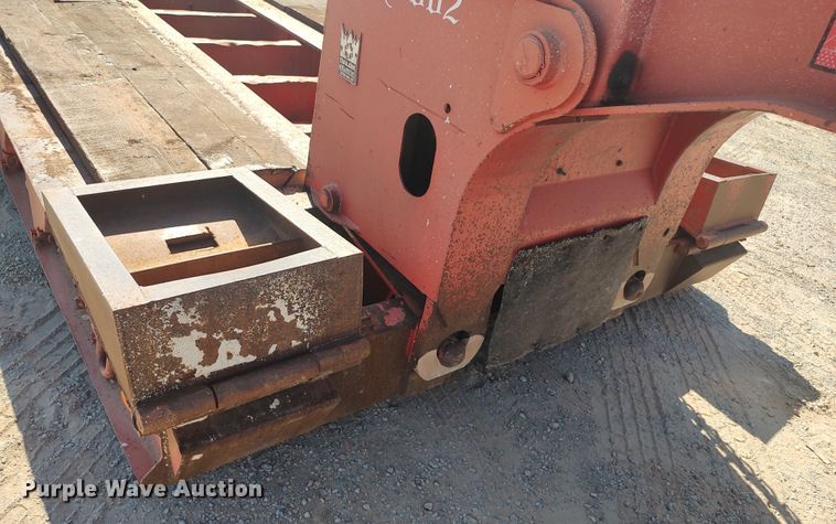 image for item LK9225 1999 Trail King  lowboy equipment trailer