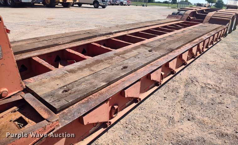 image for item LK9225 1999 Trail King  lowboy equipment trailer