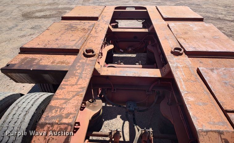 image for item LK9225 1999 Trail King  lowboy equipment trailer