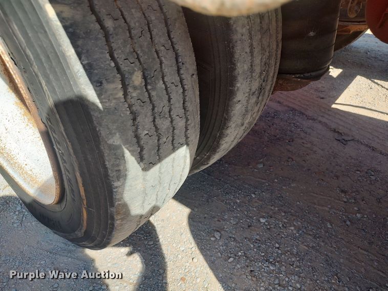 image for item LK9225 1999 Trail King  lowboy equipment trailer