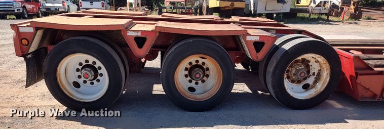 image for item LK9225 1999 Trail King  lowboy equipment trailer