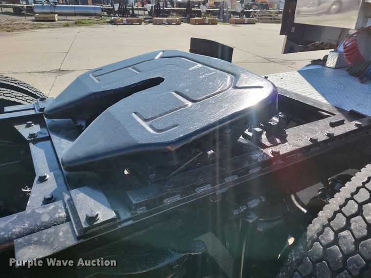 image for item LK9234 2006 Peterbilt 379  semi truck