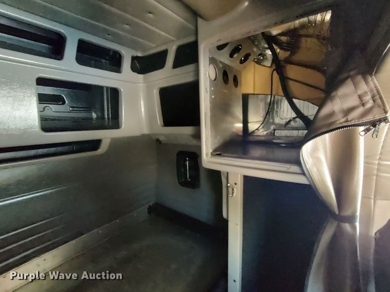 image for item LK9234 2006 Peterbilt 379  semi truck