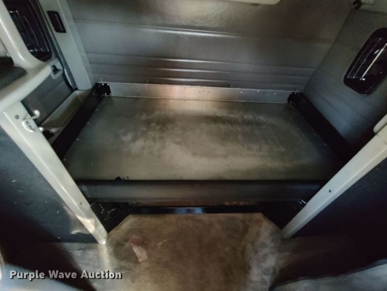 image for item LK9234 2006 Peterbilt 379  semi truck