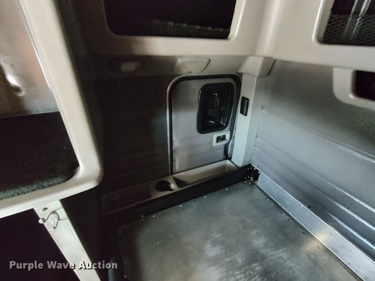 image for item LK9234 2006 Peterbilt 379  semi truck