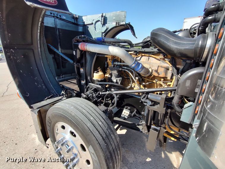 image for item LK9234 2006 Peterbilt 379  semi truck