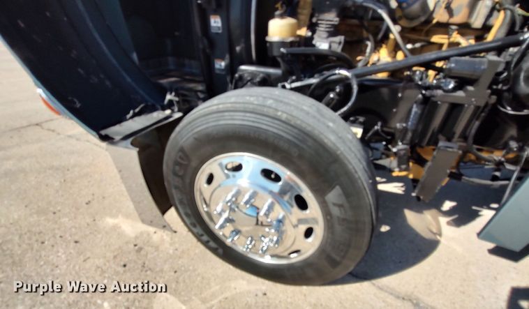 image for item LK9234 2006 Peterbilt 379  semi truck