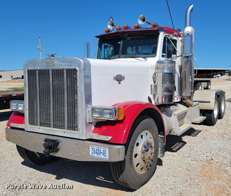 image for item LM9764 1998 Peterbilt 379  semi truck