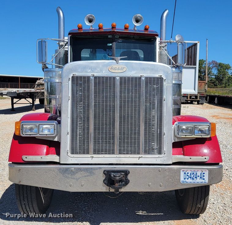 image for item LM9764 1998 Peterbilt 379  semi truck