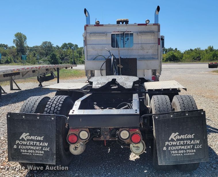 image for item LM9764 1998 Peterbilt 379  semi truck