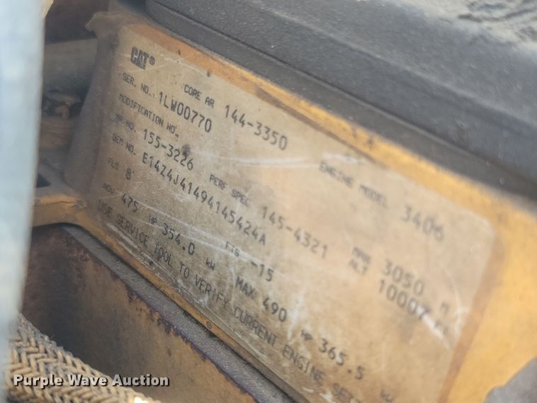 image for item LM9764 1998 Peterbilt 379  semi truck