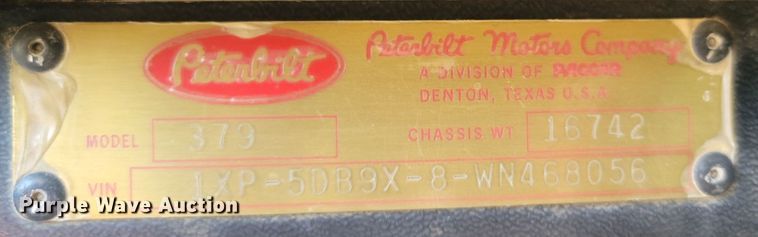 image for item LM9764 1998 Peterbilt 379  semi truck