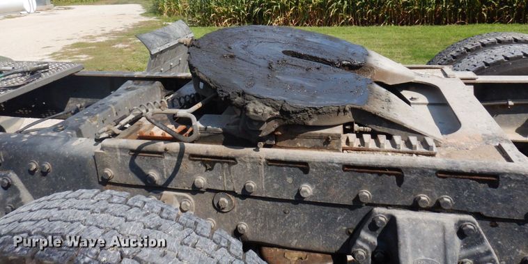 image for item MH9145 2007 Peterbilt 386  semi truck