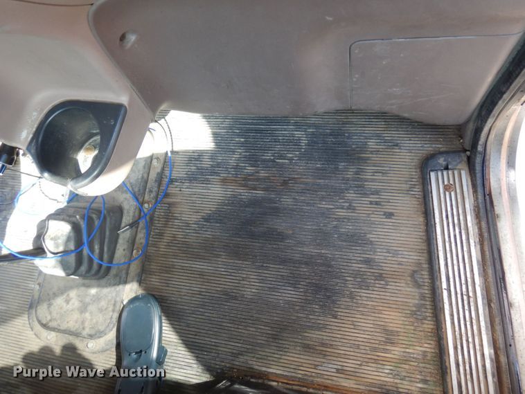 image for item MH9145 2007 Peterbilt 386  semi truck