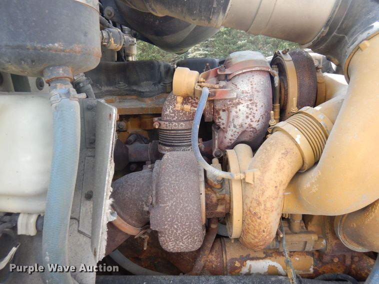 image for item MH9145 2007 Peterbilt 386  semi truck