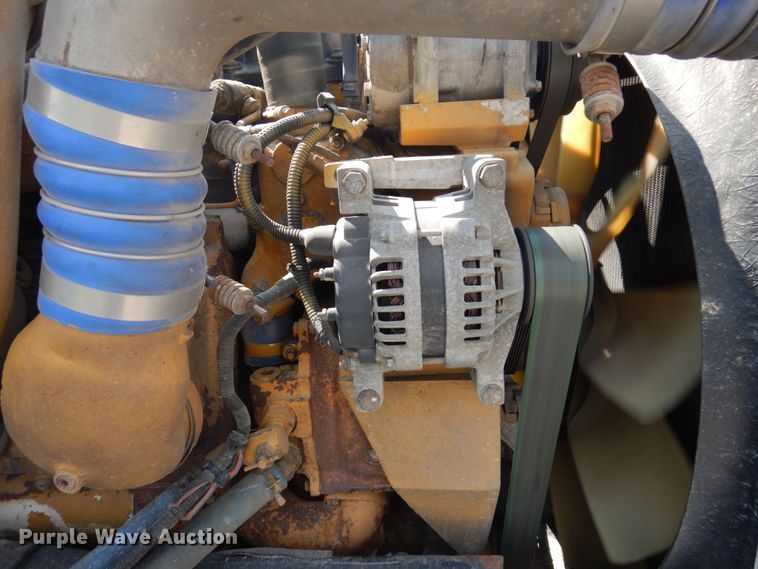 image for item MH9145 2007 Peterbilt 386  semi truck