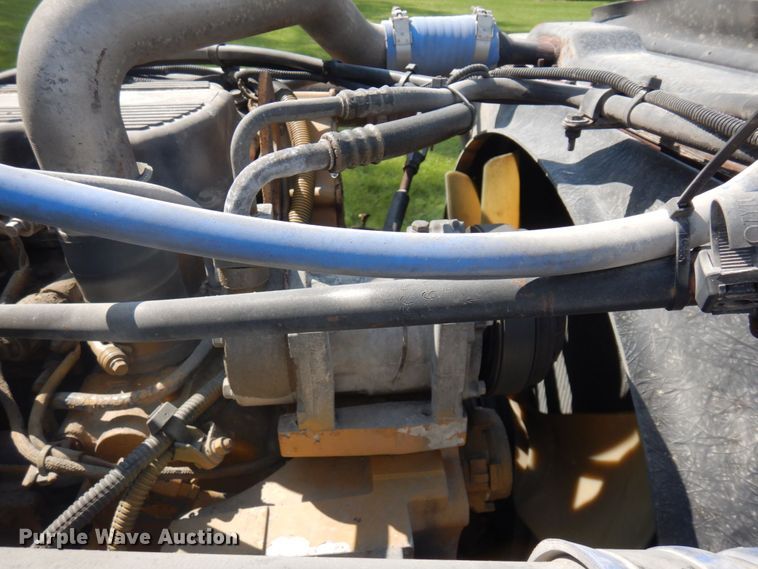 image for item MH9145 2007 Peterbilt 386  semi truck