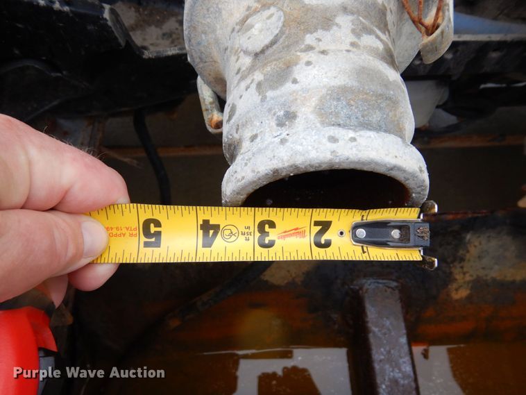 image for item MH9154 2017 Peterbilt 567  vacuum truck