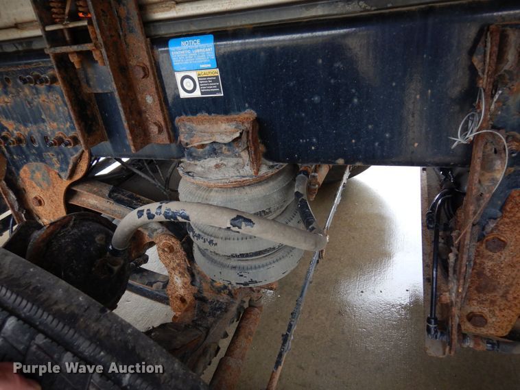 image for item MH9154 2017 Peterbilt 567  vacuum truck