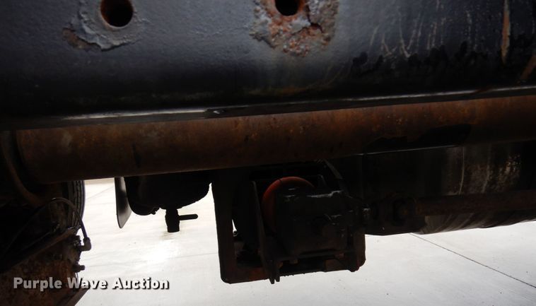 image for item MH9154 2017 Peterbilt 567  vacuum truck