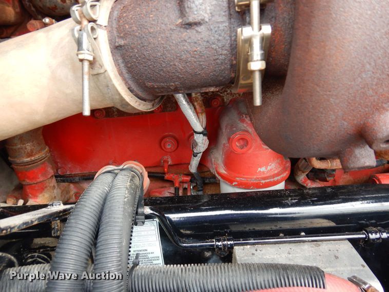 image for item MH9154 2017 Peterbilt 567  vacuum truck