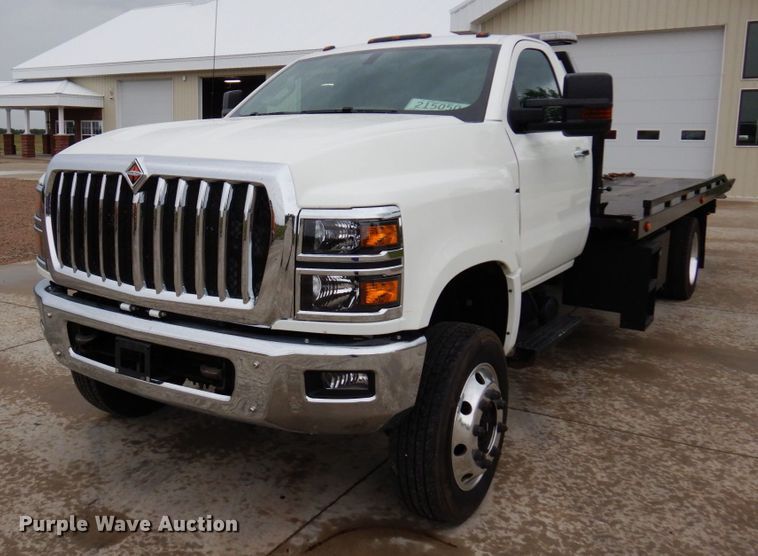 image for item MH9155 2019 International CV515  rollback truck