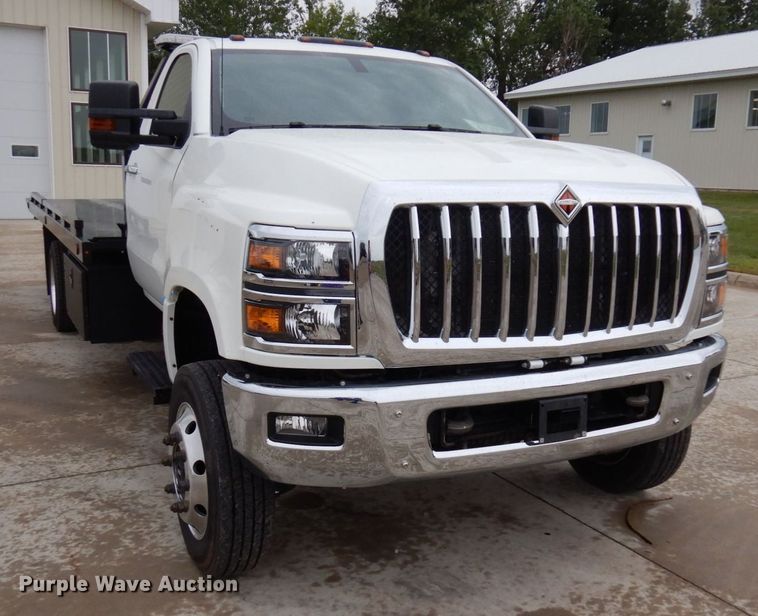 image for item MH9155 2019 International CV515  rollback truck