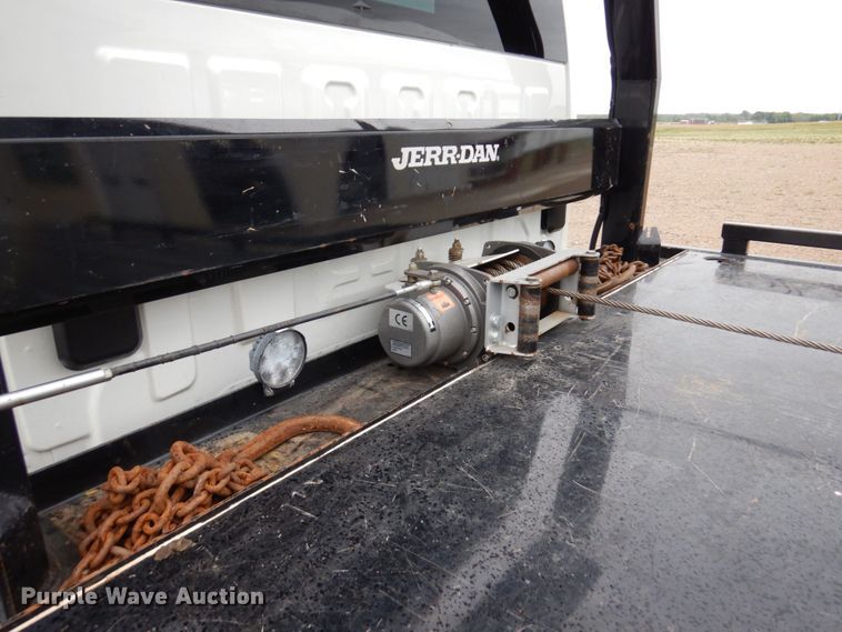 image for item MH9155 2019 International CV515  rollback truck