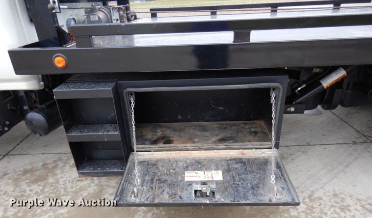 image for item MH9155 2019 International CV515  rollback truck