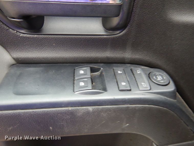 image for item MH9155 2019 International CV515  rollback truck