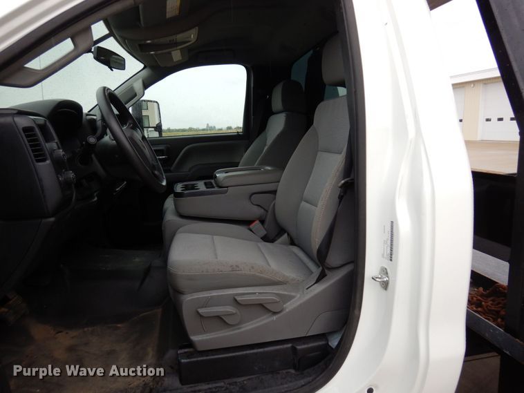 image for item MH9155 2019 International CV515  rollback truck