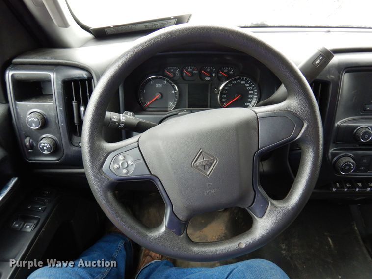 image for item MH9155 2019 International CV515  rollback truck