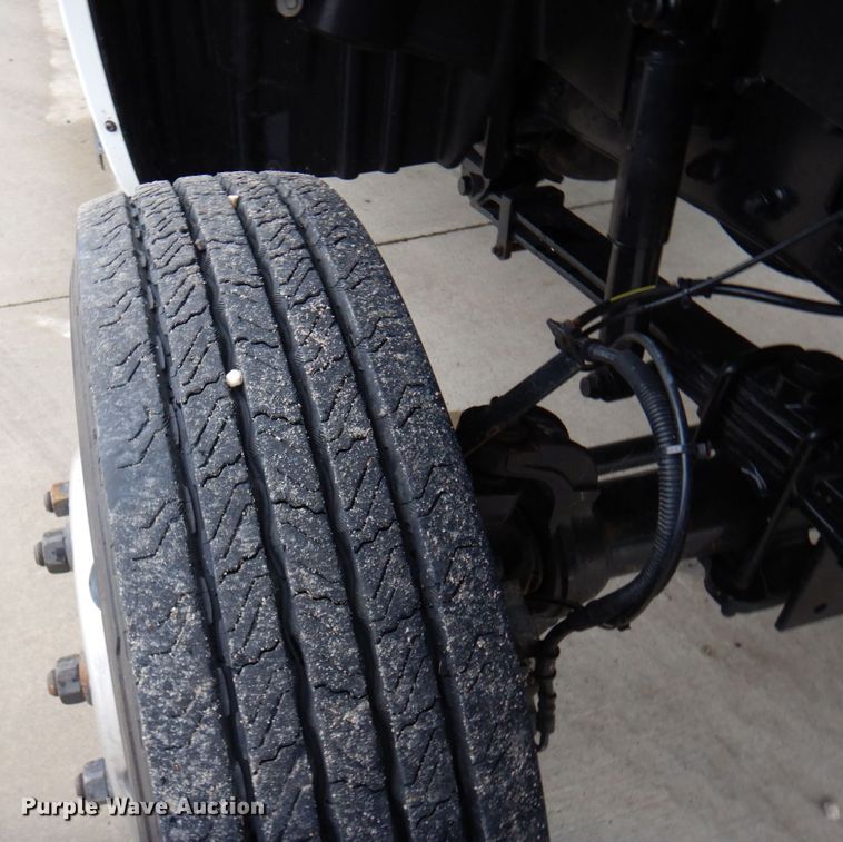 image for item MH9155 2019 International CV515  rollback truck