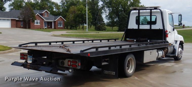 image for item MH9157 2012 Hino 268A  rollback truck