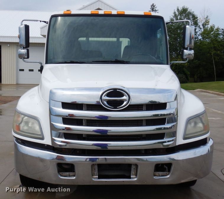 image for item MH9157 2012 Hino 268A  rollback truck