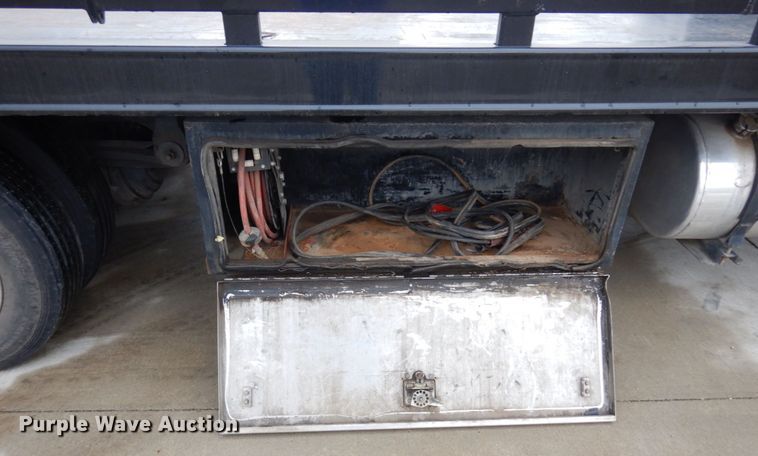 image for item MH9157 2012 Hino 268A  rollback truck